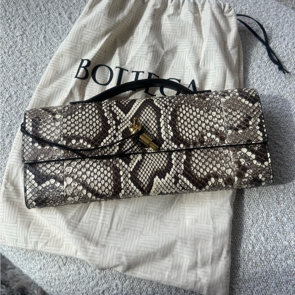 Bottega Veneta Handbags - Bottega Veneta Brown & Cream Python-Print Leather Clutch with Top Handle